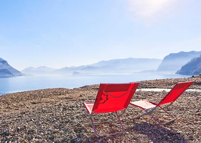 アパート Le Quattro Stagioni Lakeview Acquaseria