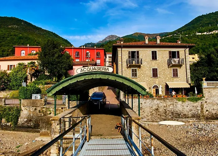 Le Quattro Stagioni Lakeview アパート *