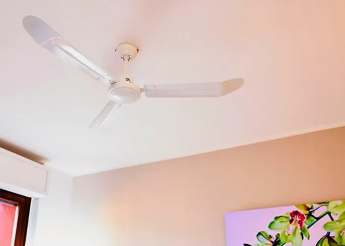 Le Quattro Stagioni Lakeview