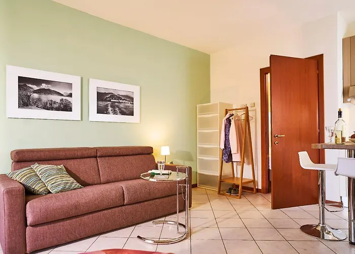 アパート Le Quattro Stagioni Lakeview Acquaseria