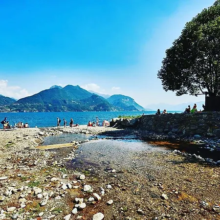 Appartamento Le Quattro Stagioni Lakeview