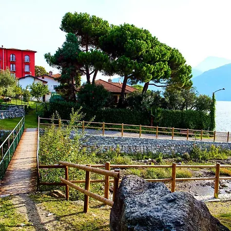 Le Quattro Stagioni Lakeview Apartmán