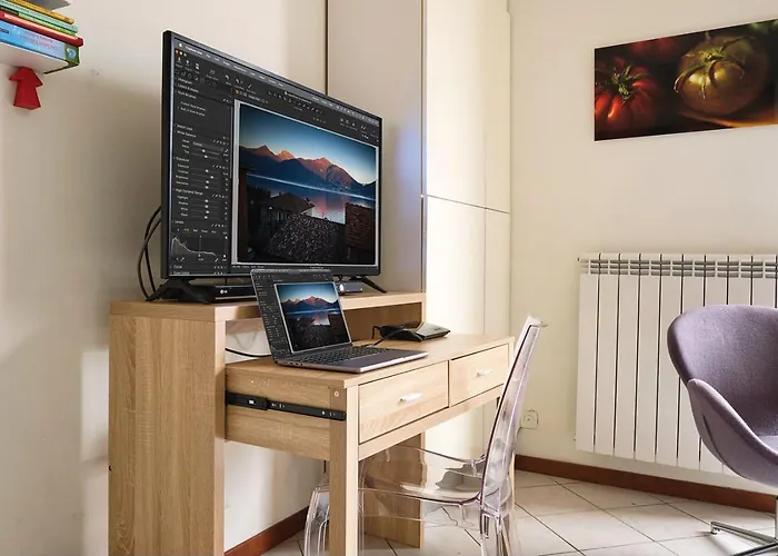 Le Quattro Stagioni Lakeview 公寓