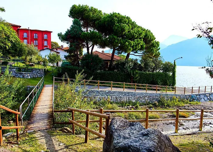 Le Quattro Stagioni Lakeview 公寓